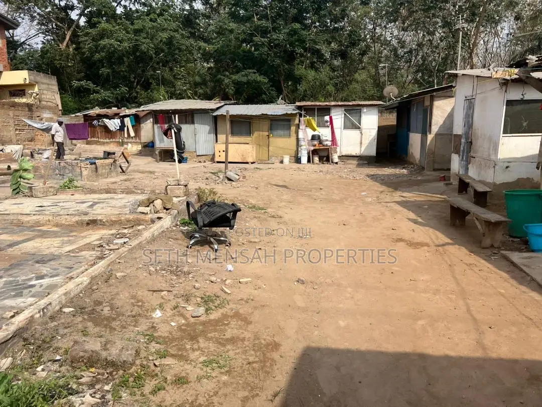 80x100 Plot of Land for Sale at East Legon Upsa