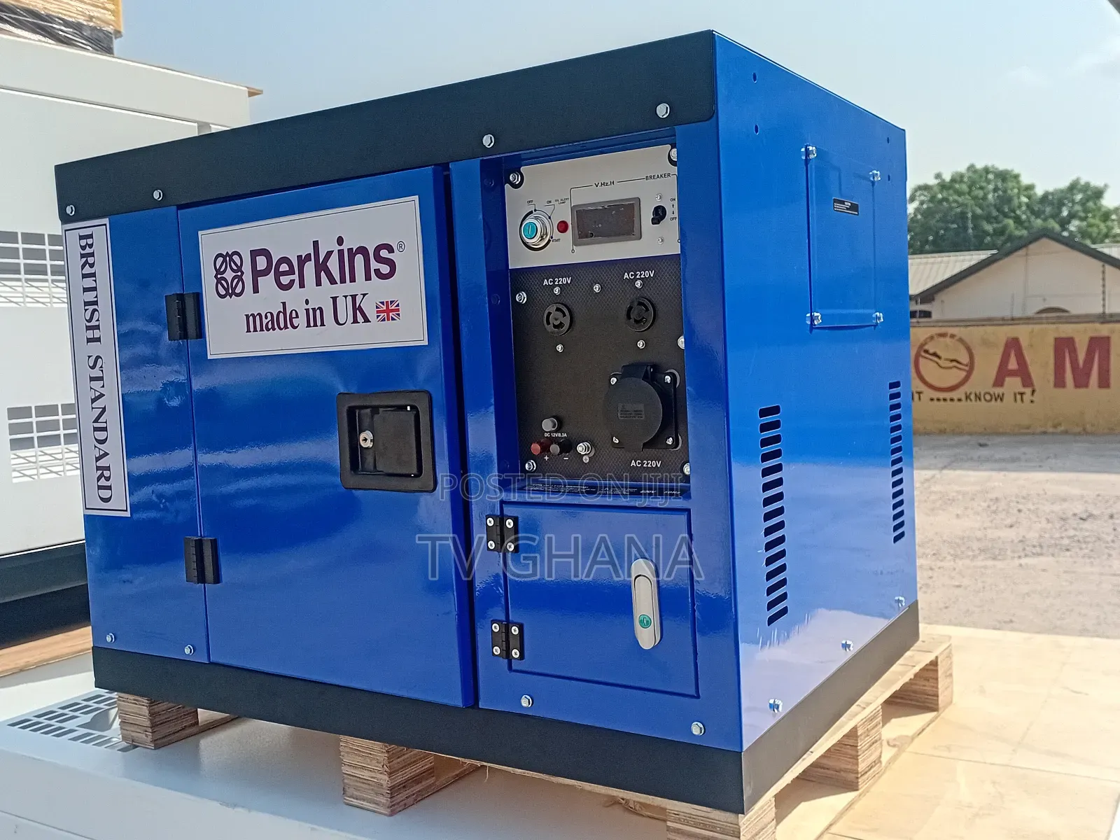 Service Support 15kva Diesel Perkins Generator UK Model Gene