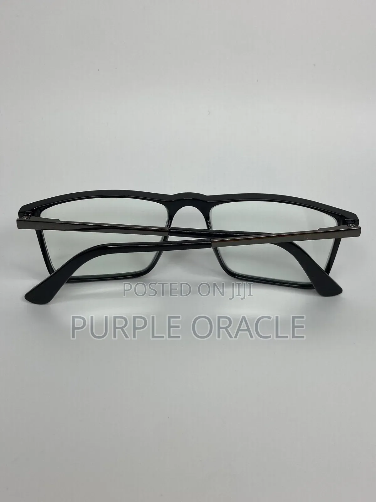All-Day Comfort for Digital Lifestyle Glasses