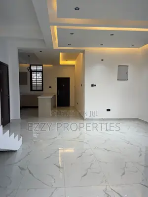 3bdrm Duplex in East Legon Hills for sale