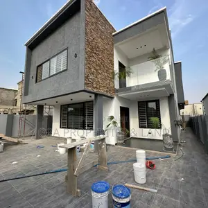 4bdrm House in Lakeside Estate for sale