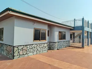 5bdrm House in Hfc Estate Area, Spintex for rent