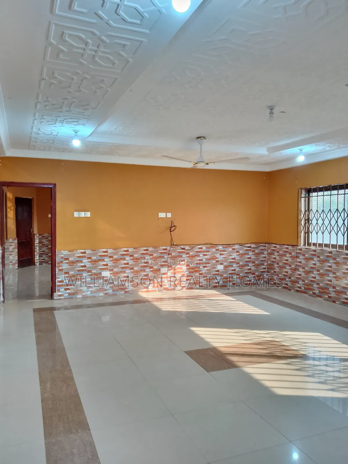 5bdrm House in Hfc Estate Area, Spintex for rent