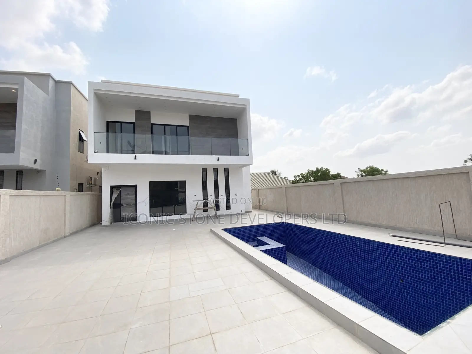 4bdrm House in East Legon for sale