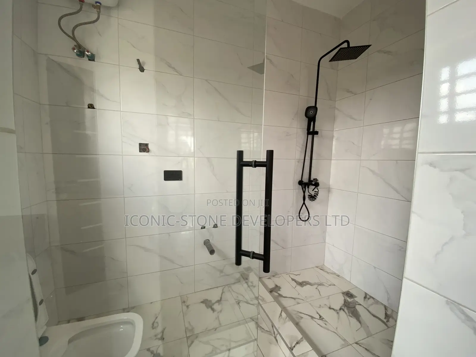 4bdrm House in East Legon for sale