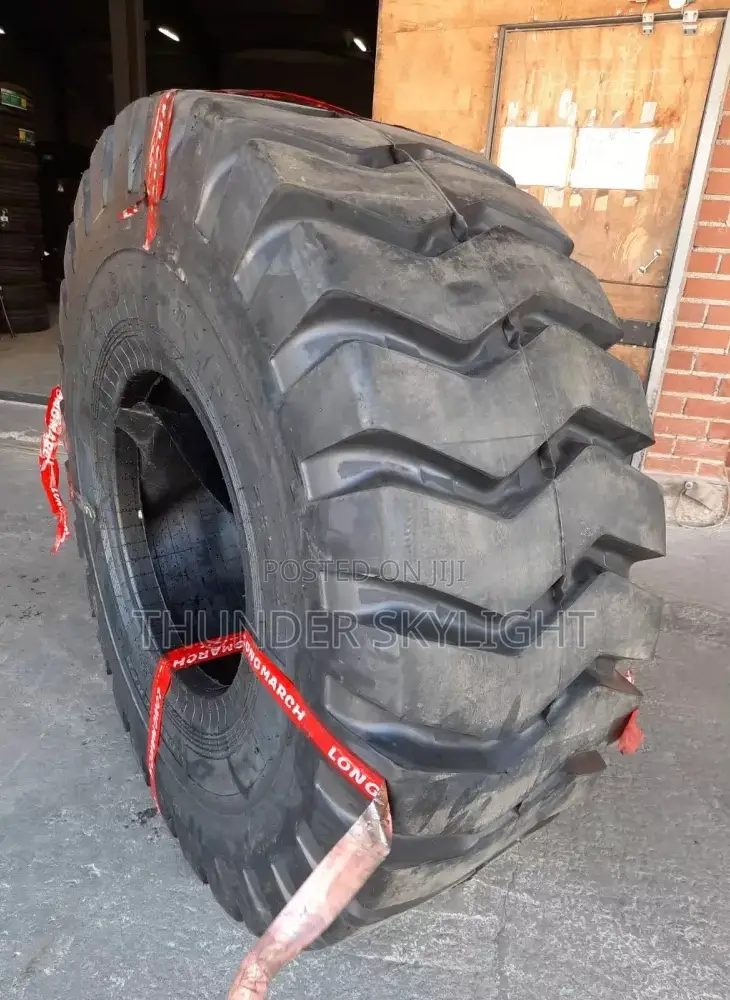 23.5-25 Loader Tire 20pr  Long March S-102

Otr