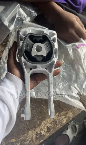 Engine Mount for Toyota Yaris 2018