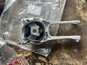 Engine Mount for Toyota Yaris 2018