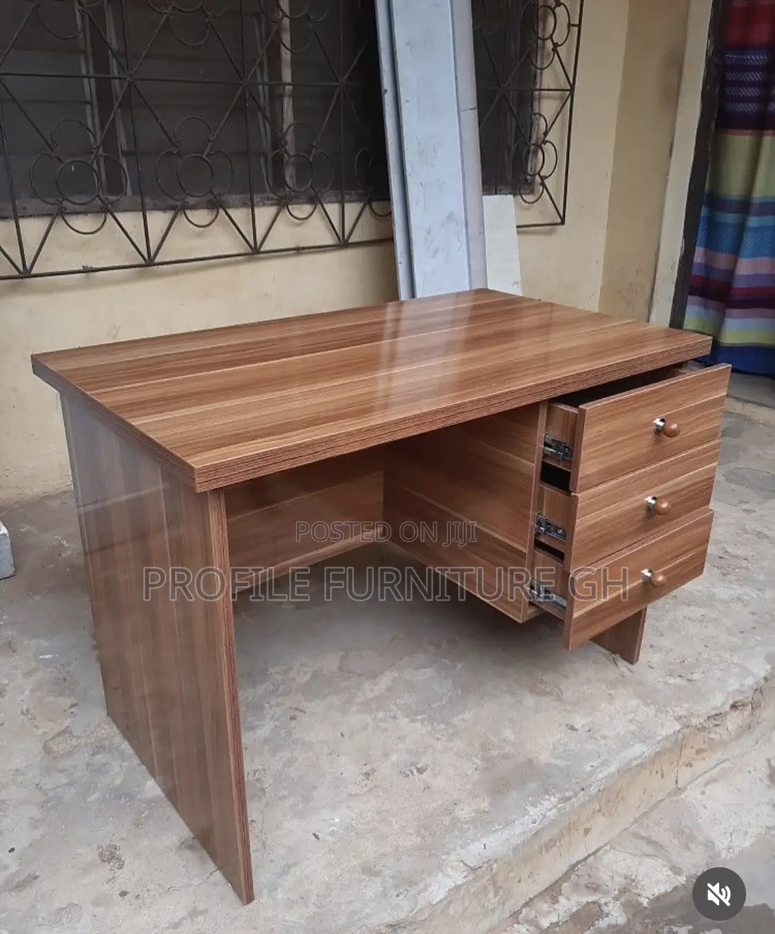 MBF Office Desk for Executive Offices
