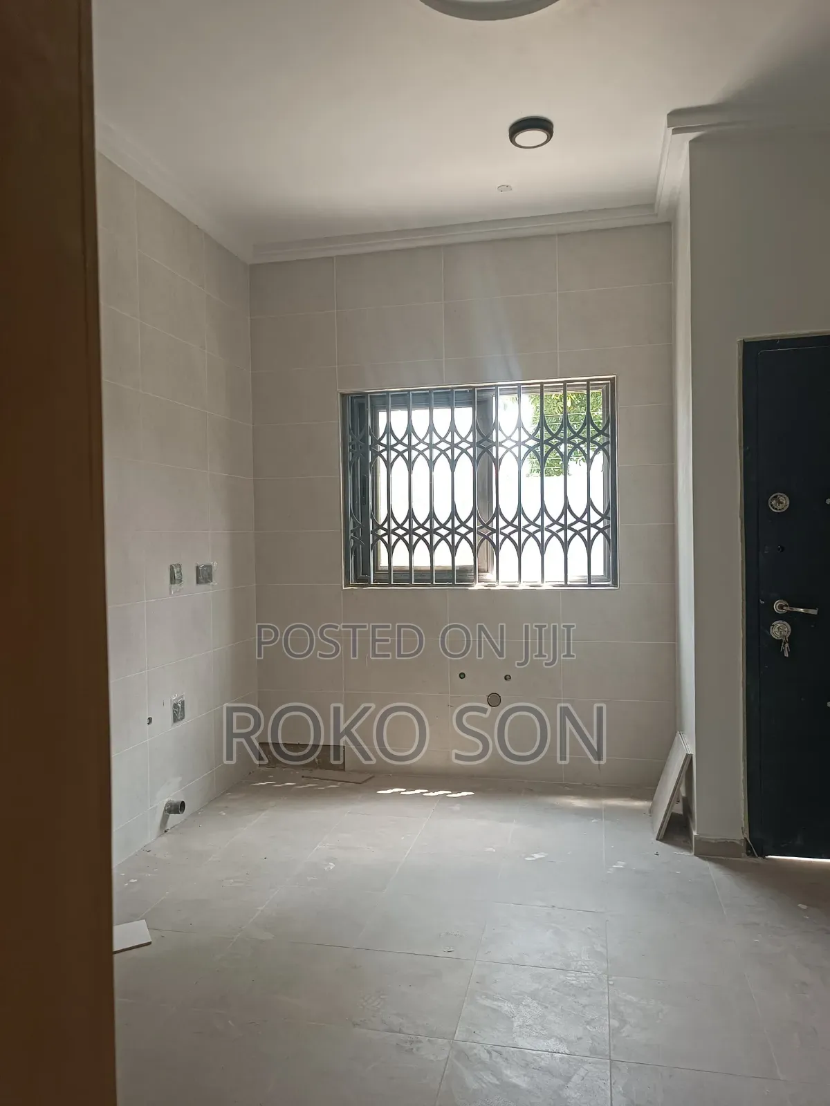 4bdrm Duplex in Dr Roko, Adenta for sale