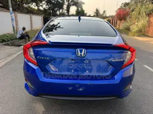 Honda Civic Touring 4dr Sedan (1.5L 4cyl) 2016 Blue