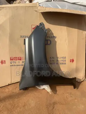Hilux 2015-2022 Fender Pair