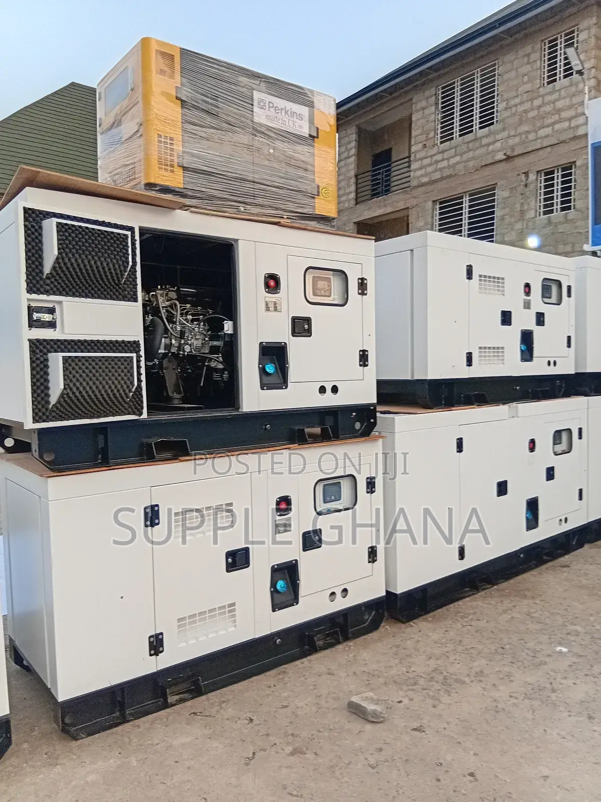 Standard Perkins Diesel Engine Generator Silent UK Model