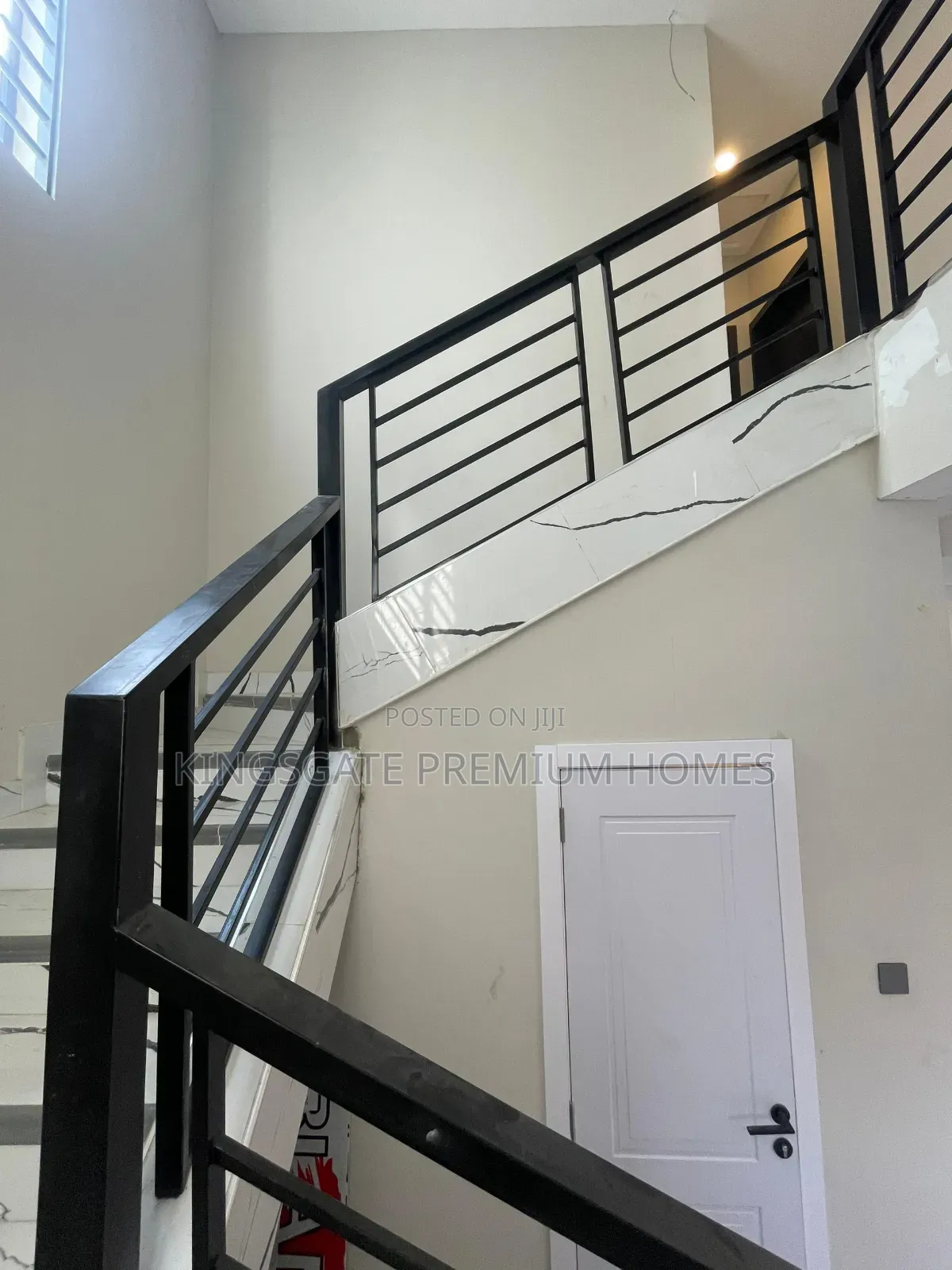 3bdrm House in Gated Community, Spintex for sale
