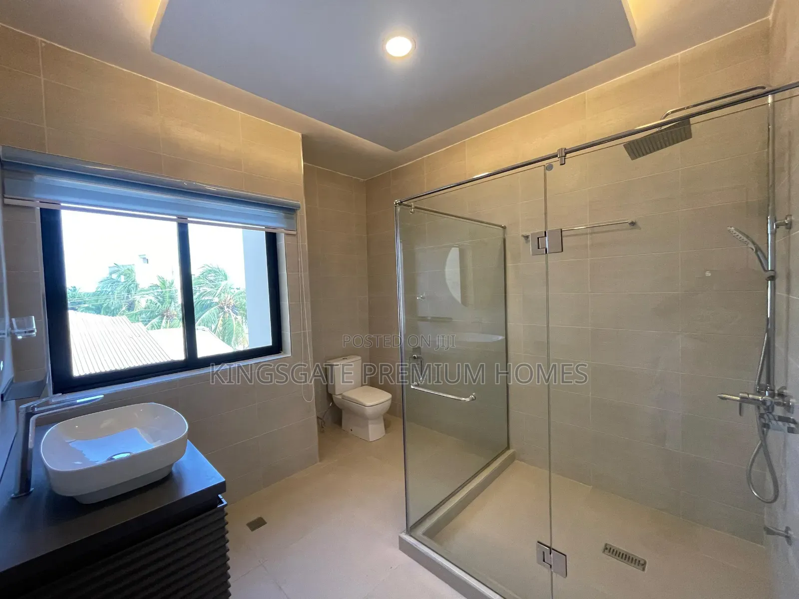 3bdrm House in Gated Community, Spintex for sale