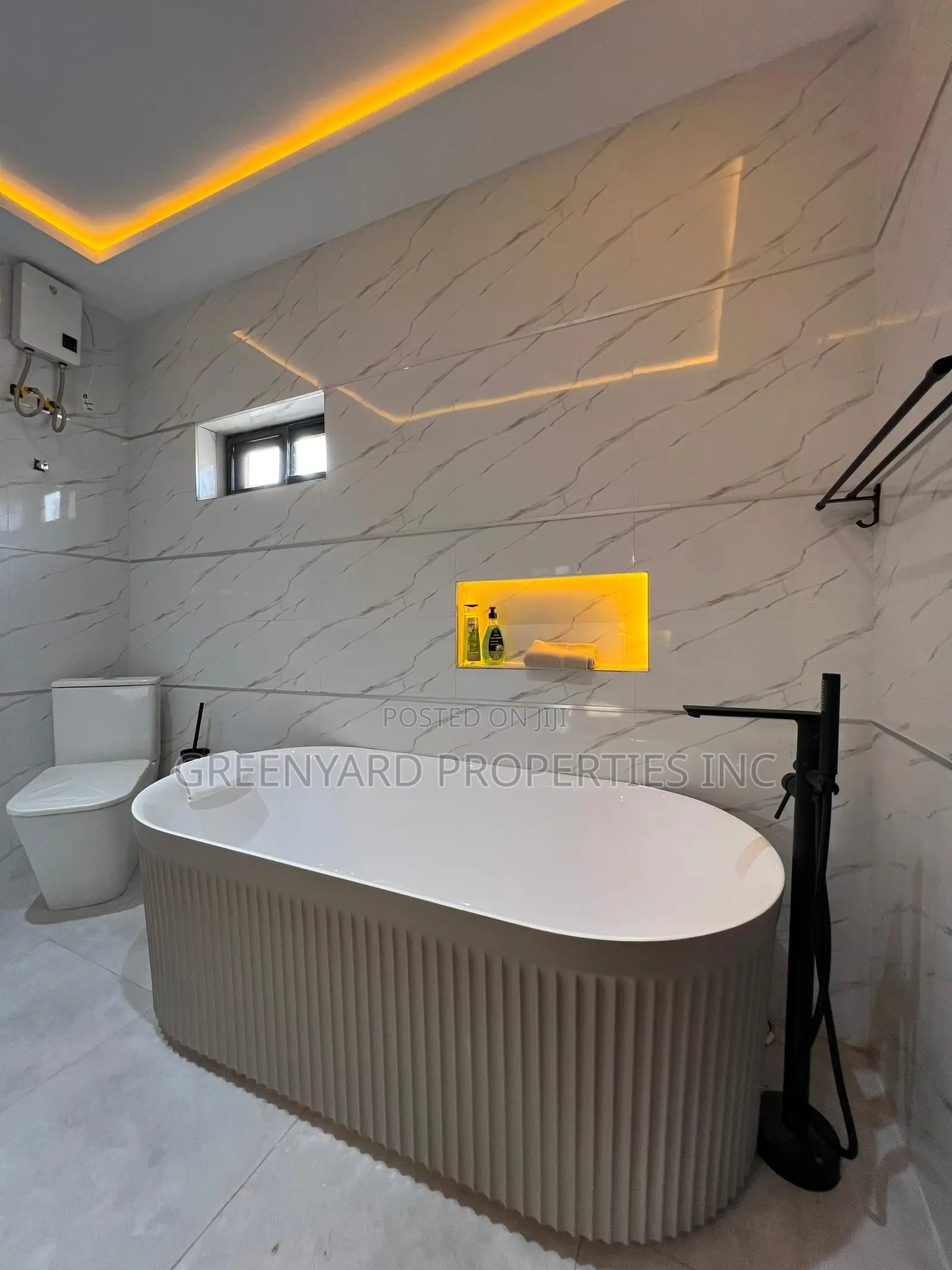 4bdrm Duplex in East Legon Hills for sale