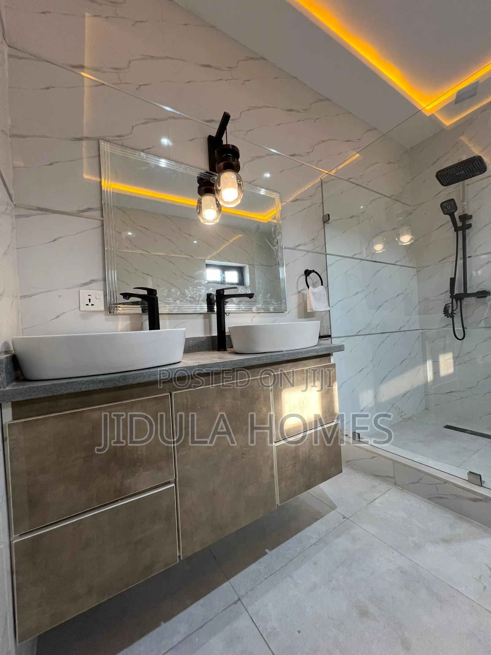 4bdrm Mansion in East Legon Hills, Ashaley Botwe for sale