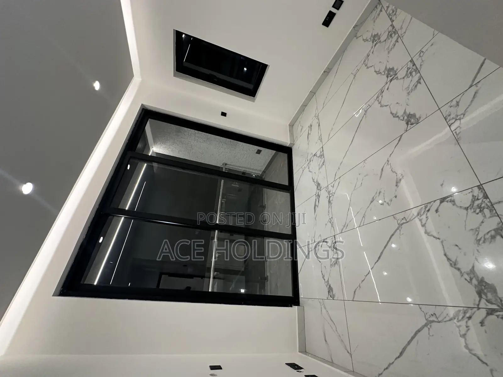 3bdrm House in Nmai Dzorn for sale