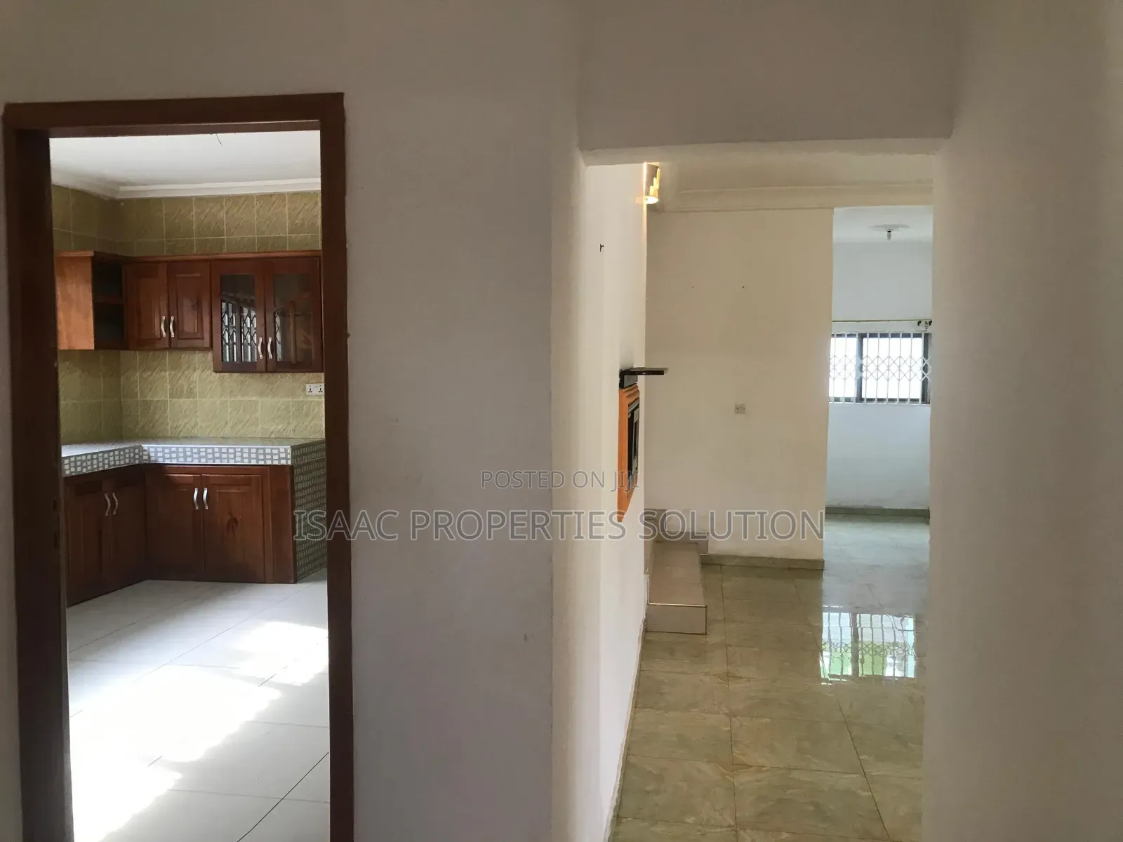 3bdrm Mansion in Isaac Properties, Shama Ahanta East Metropolitan