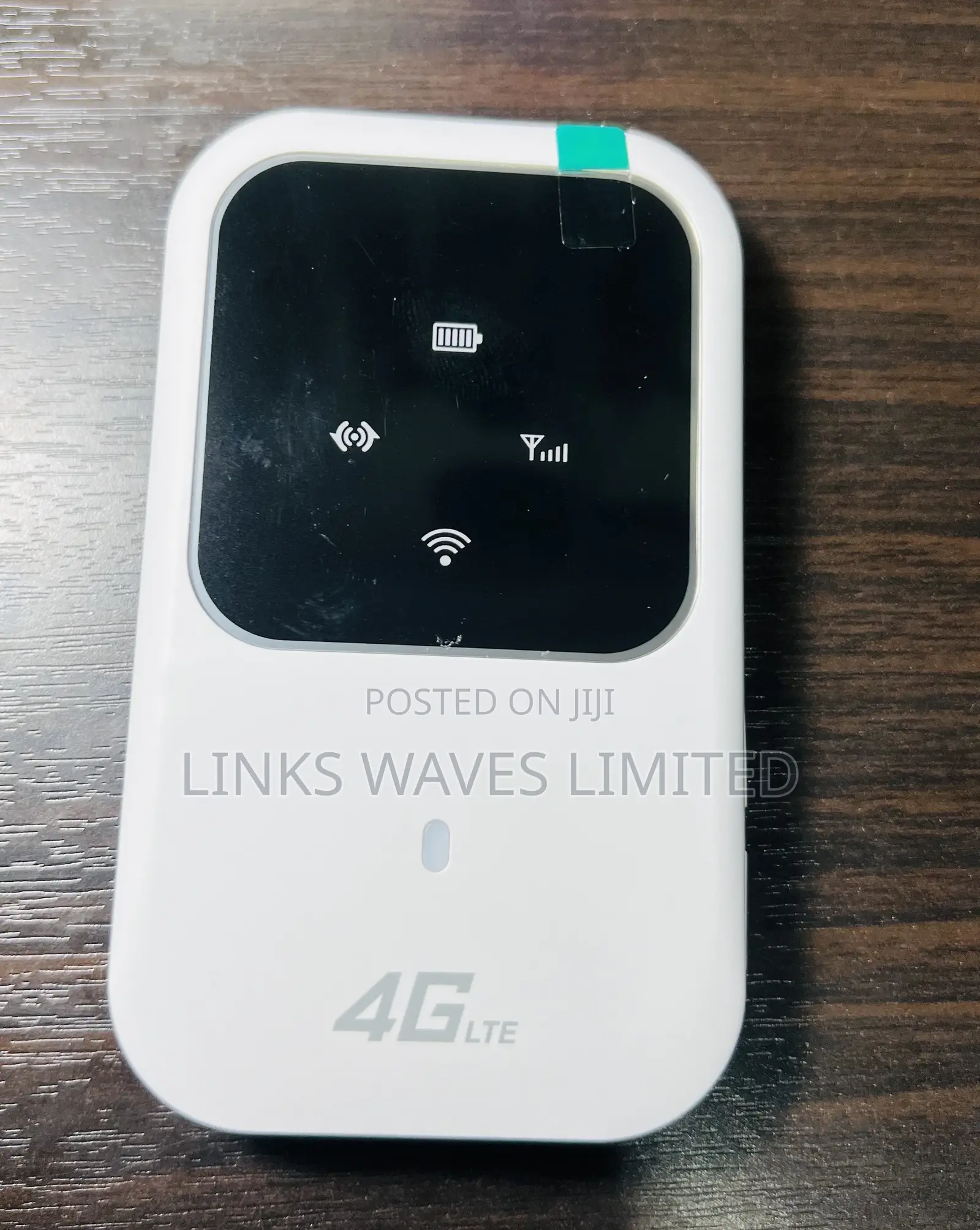 Universal 4G/5G MIFI Device