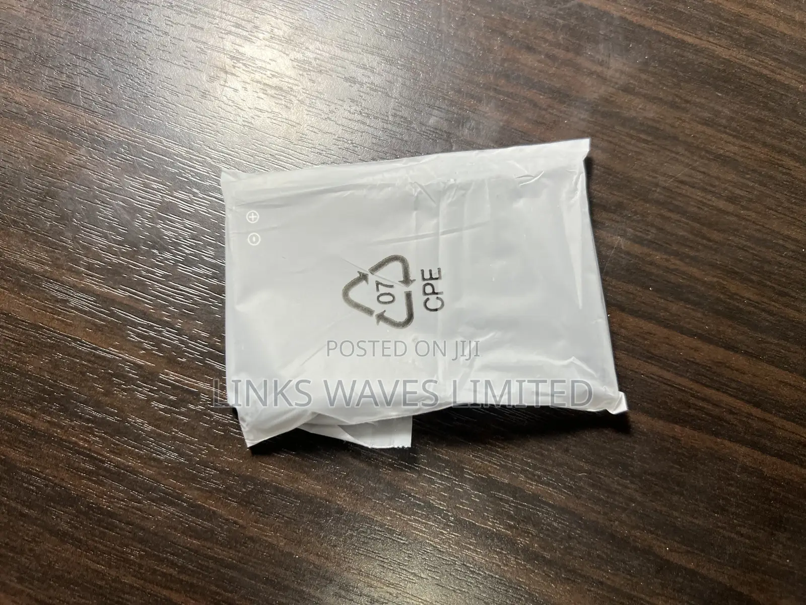 Universal 4G/5G MIFI Device