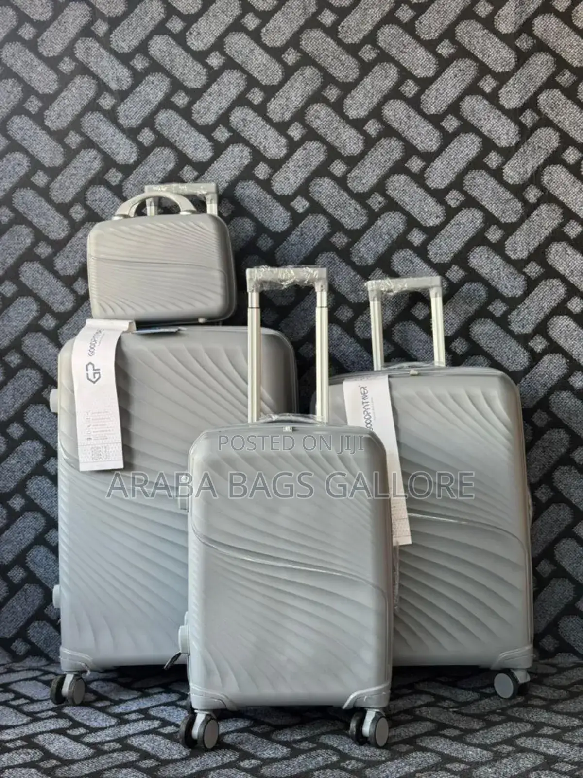 Traveling or Marriage Anticrack Unbreakable Suitcases