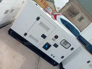 White Coloured Outmoded Generator Qualified Best Generator