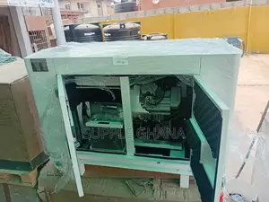 Ssuper Efficiency 15kva 18wats Perkins Generator UK Model