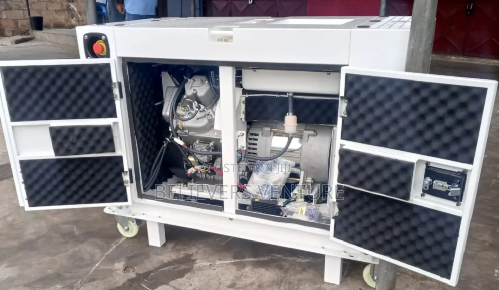 Super Strong Perkins Generator Silent Diesel 20kva Generator
