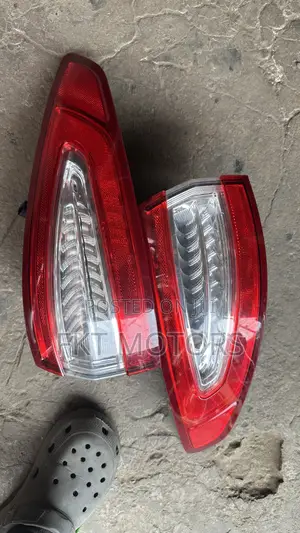 Ford Fusion Headlights/Taillights ,2014,2015,2016,2017,2018
