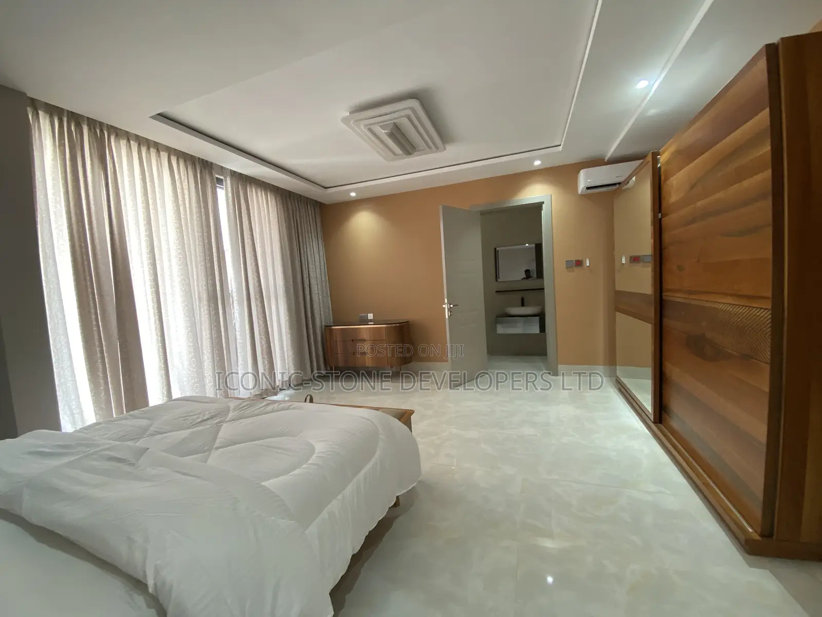 Furnished 4bdrm Mansion in East Legon Hills for sale