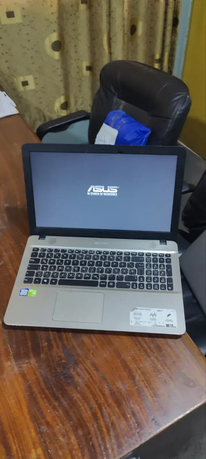 Laptop Asus VivoBook Max X541UA 8GB Intel Core i5 SSD 256GB