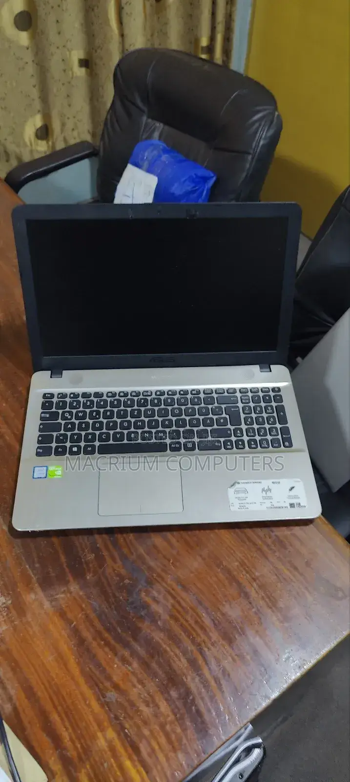 Laptop Asus VivoBook Max X541UA 8GB Intel Core i5 SSD 256GB