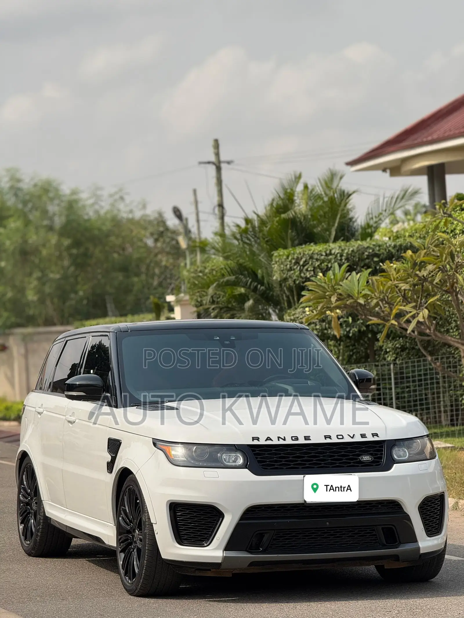 Land Rover Range Rover Sport SVR 4x4 (5.0L 8cyl 8A) 2017 White
