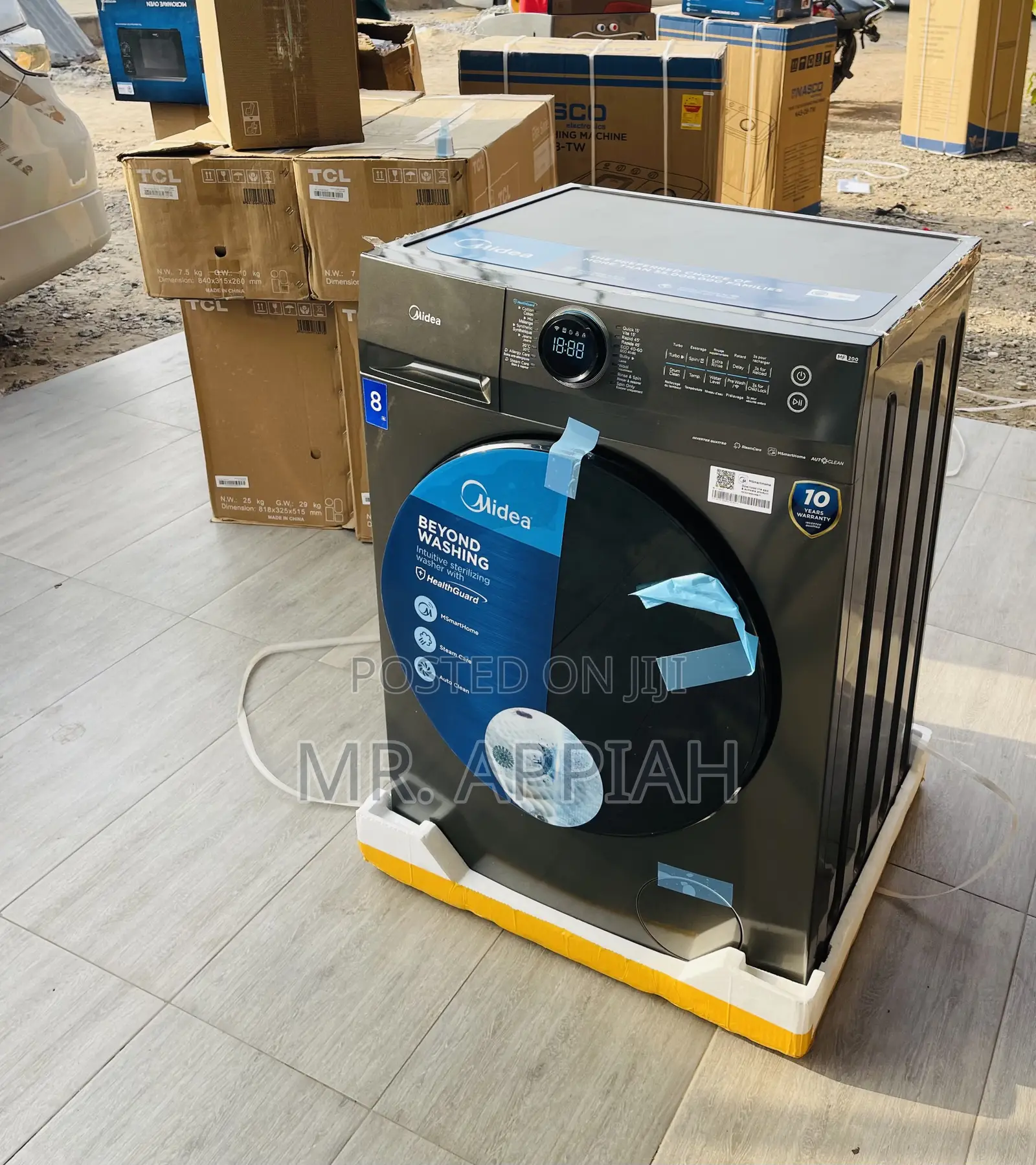 Effortless Cleaning Midea 8kg Front Load Washing Machine.