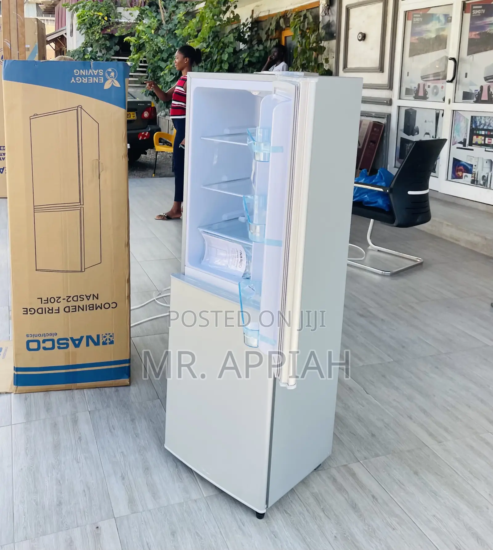 Frosty Freshness Nasco Nas2-20fl 158L 2 Door Refrigerator.