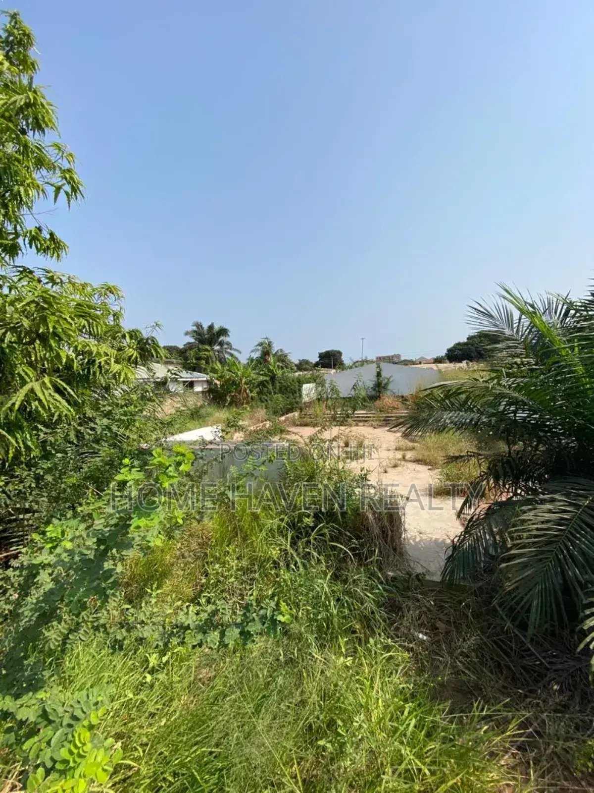 One PLOT for SALE at Abelemkpe