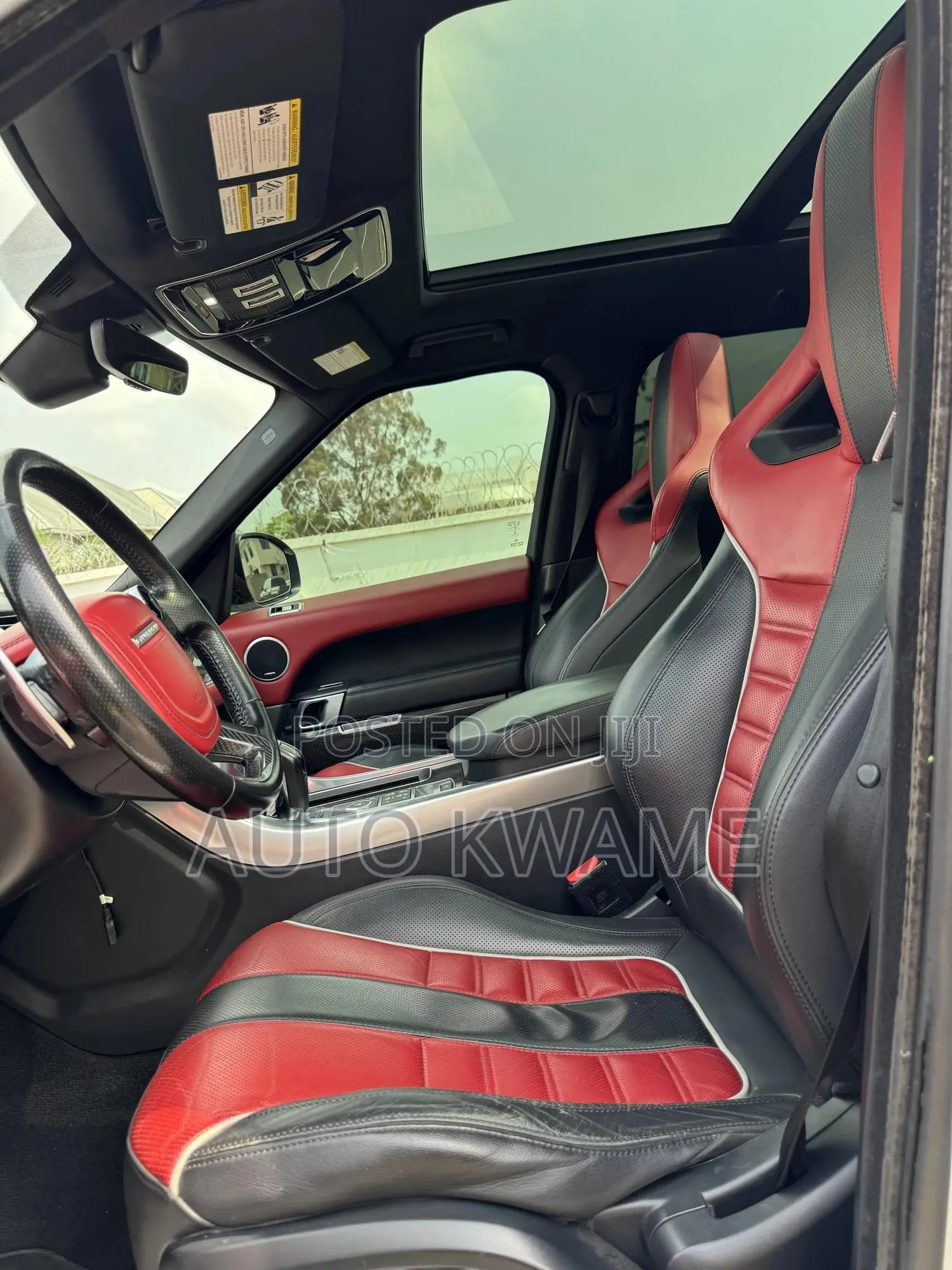 Land Rover Range Rover Sport SVR 4x4 (5.0L 8cyl 8A) 2017 White