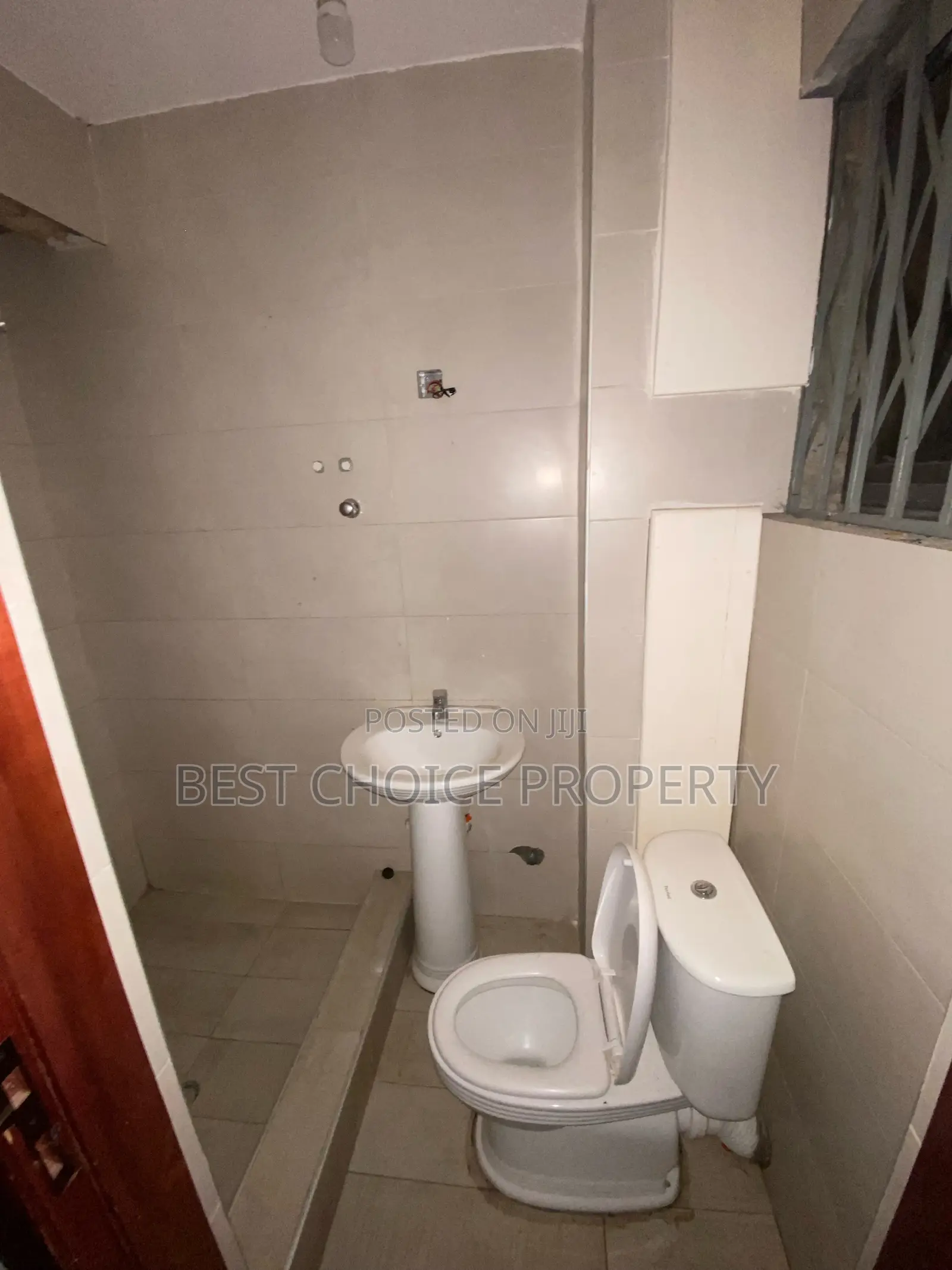 2bdrm Apartment in Adenta Commandos for rent
