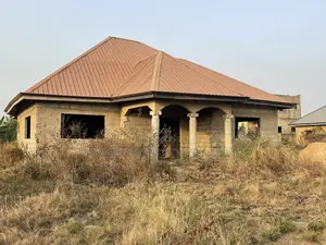 3bdrm House in Ayikai Doblo, Amasaman for sale
