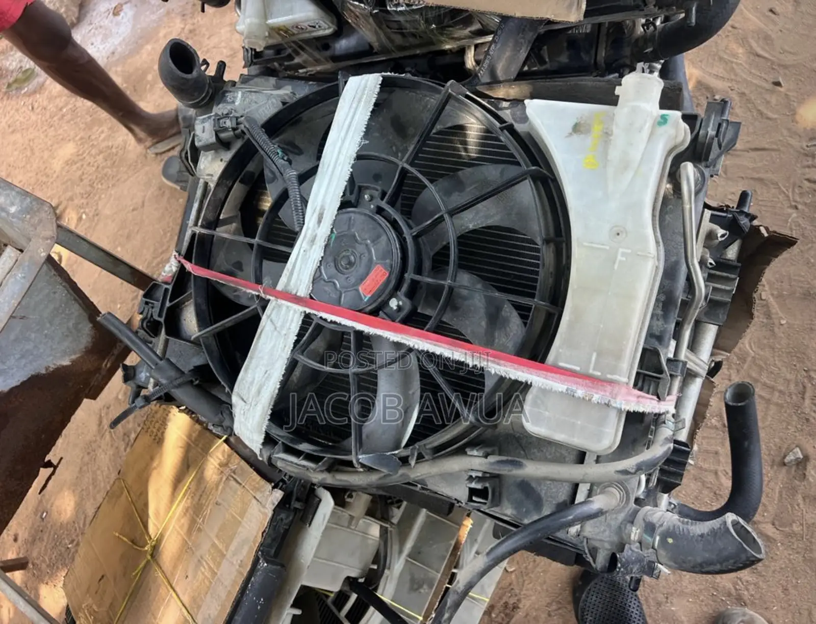 Hyndai Accent 2012 Radiator