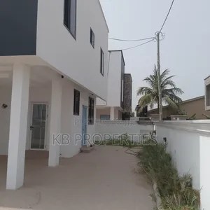 3bdrm House in Kb Properties, Spintex for sale