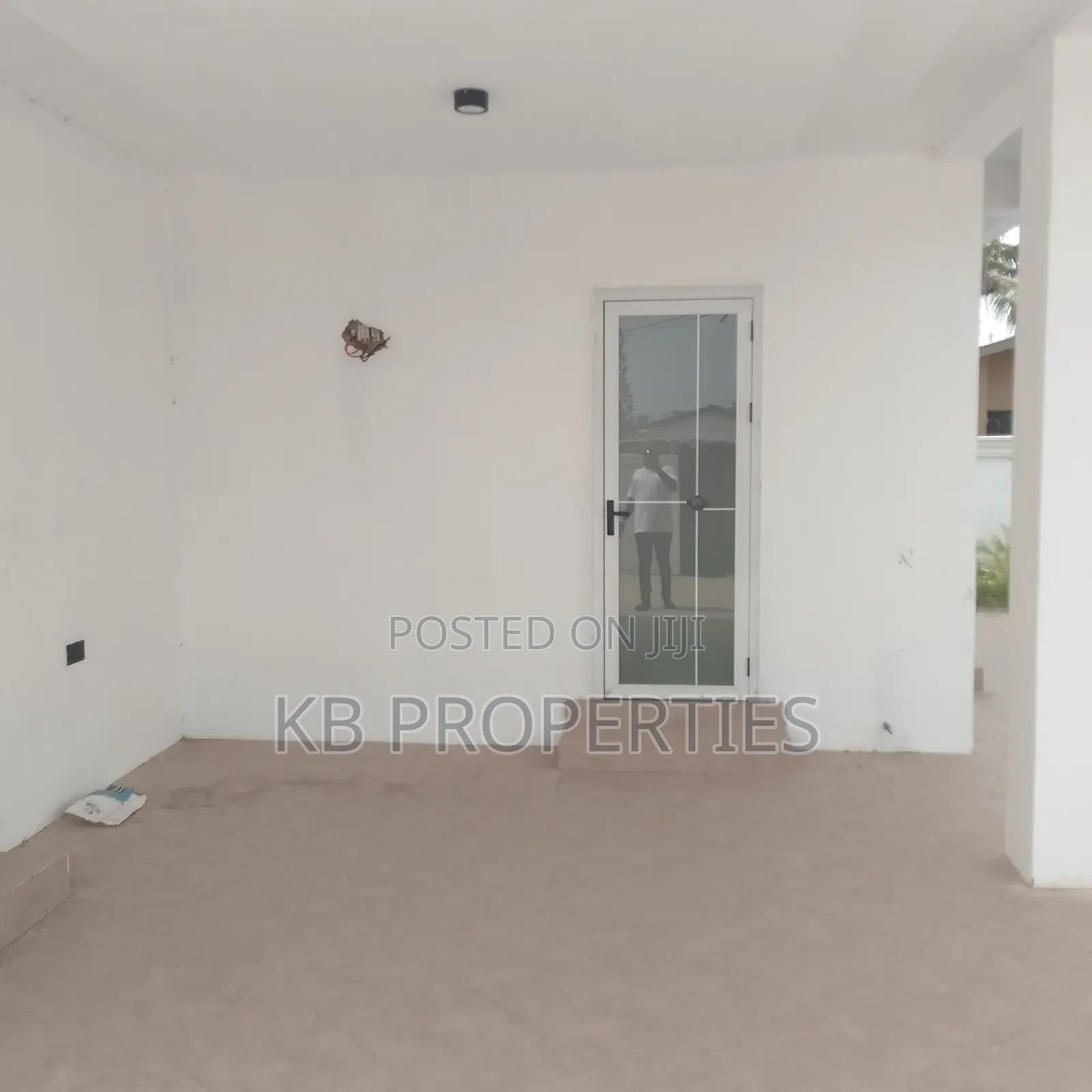 3bdrm House in Kb Properties, Spintex for sale