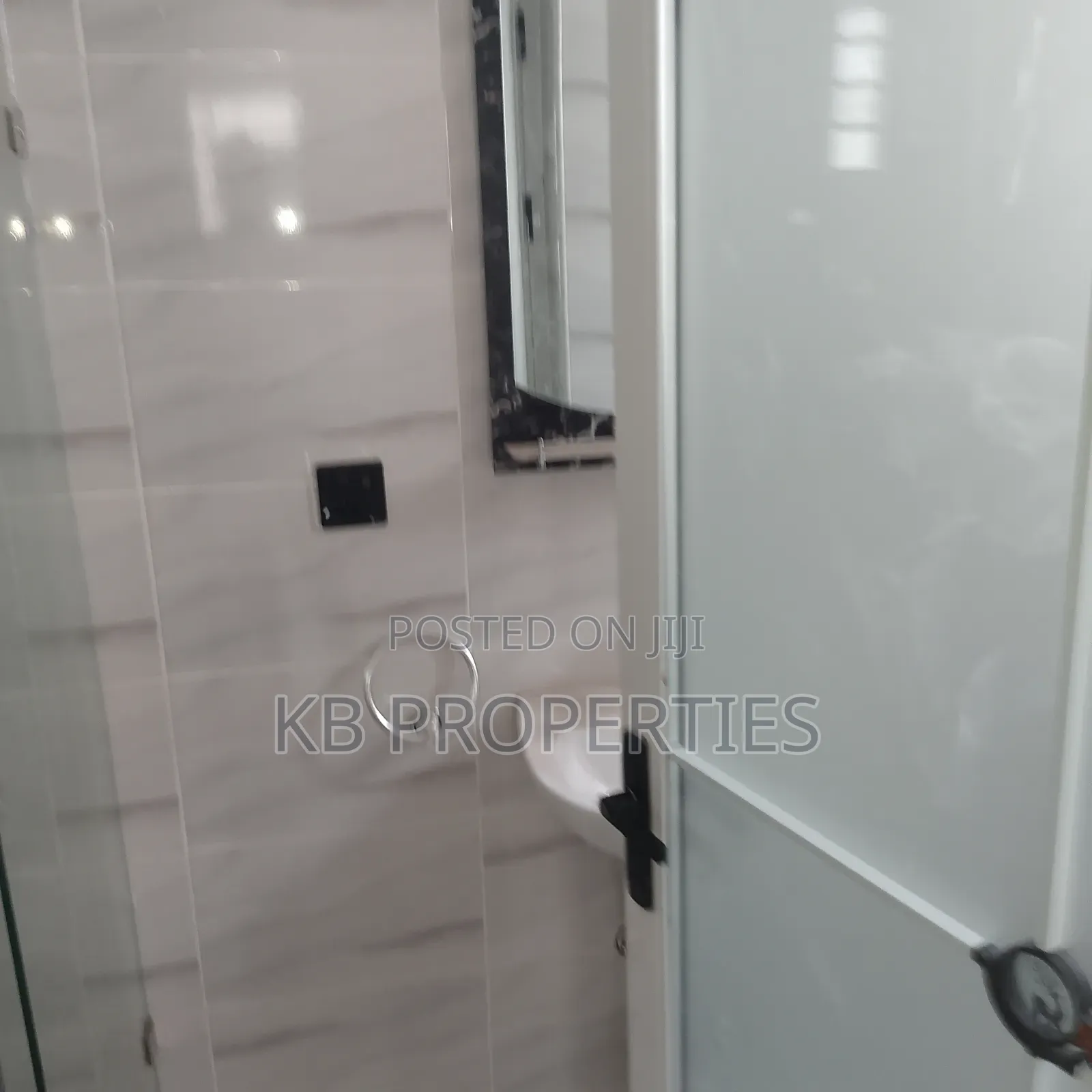 3bdrm House in Kb Properties, Spintex for sale