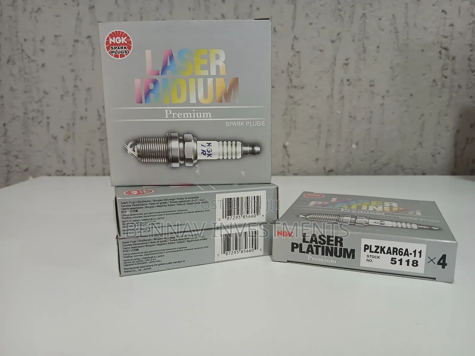 Original Spark Plugs For Nissan Sentra & Versa NGK 5118