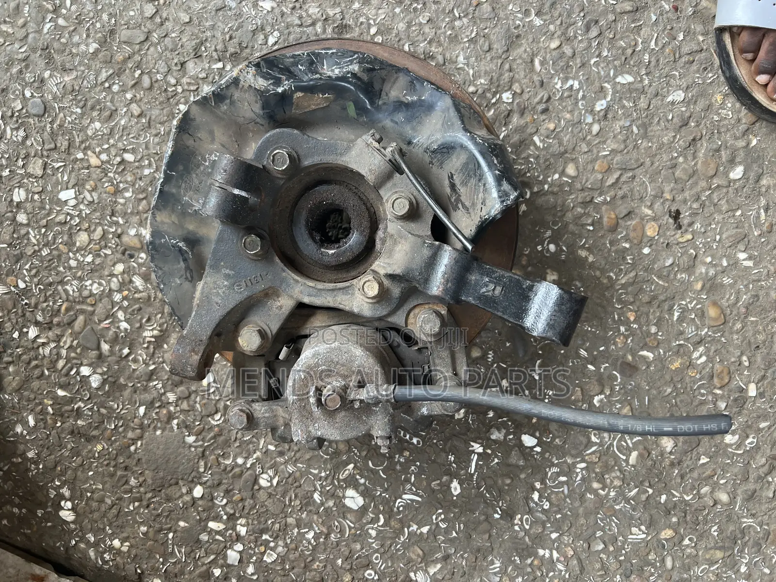 Kia Sorento 2010 Complete Hub