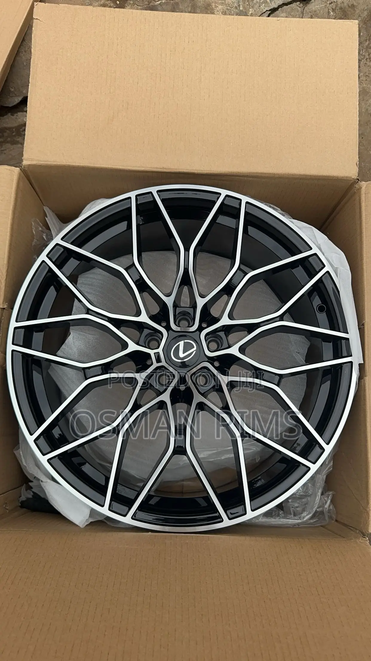 Lexus RX350 Rims in Warehouse