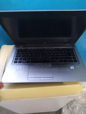 Laptop HP 15 4GB Intel Core I5 HDD+SSD 256GB