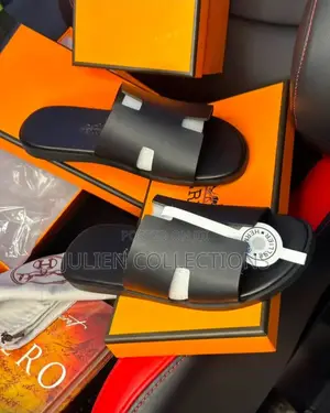 Hermes Iizmir Sandals All Black