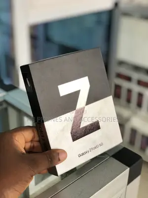 New Samsung Galaxy Z Fold3 5G 256 GB Silver